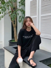 Short sleeves