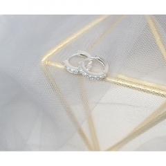 Small eaarring button stud