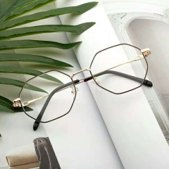 Youth version of myopic glasses for women