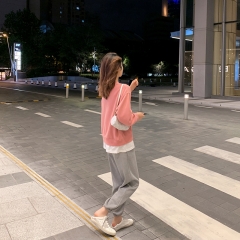 卫衣女