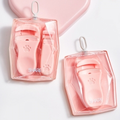 Eyelash curler