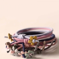 Rubber band hair tie