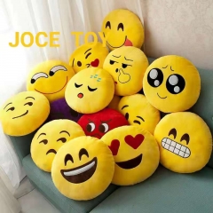 Smiling face pillow