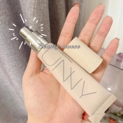 Unny isolation makeup front