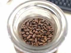 Making tea, Chiyoko tea is fried