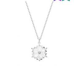 Snow Necklace
