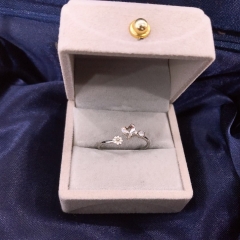 Diamond ring
